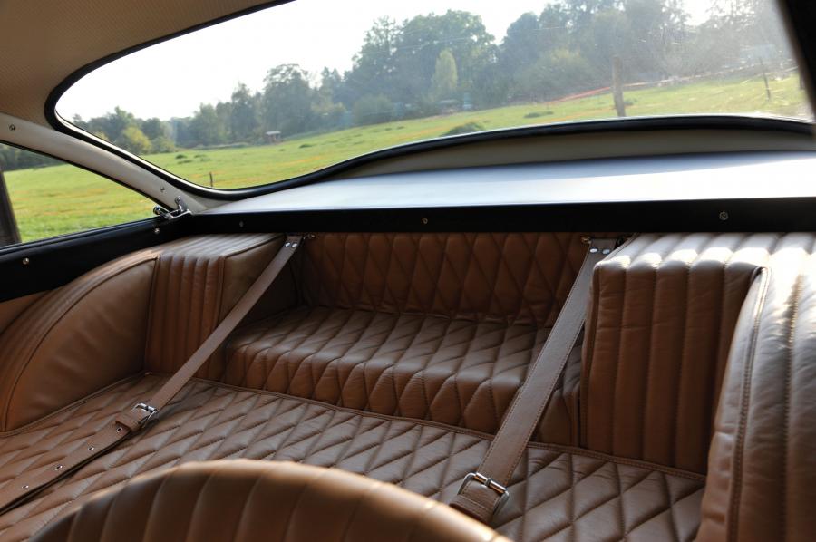  Ferrari 250 GT Lusso Berlinetta 1964 года  (фото 15 из 28)
